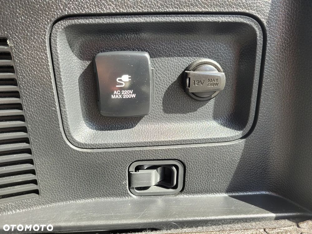 Hyundai Grand Santa Fe Grand blue 2.2 CRDI 4WD Automatik Premium - 25