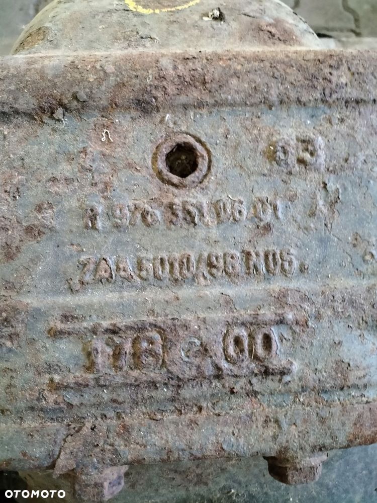 mercedes atego tylny most - 4