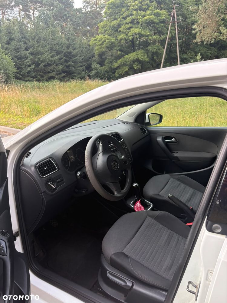 Volkswagen Polo 1.6 TDI DPF Highline - 6