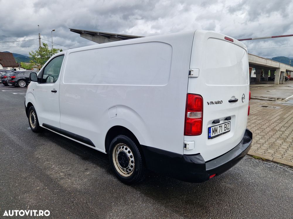 Opel Vivaro - 8