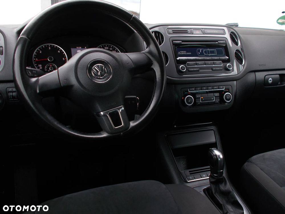 Volkswagen Tiguan 2.0 TDI 4Mot Perfectline R-Style DSG - 7