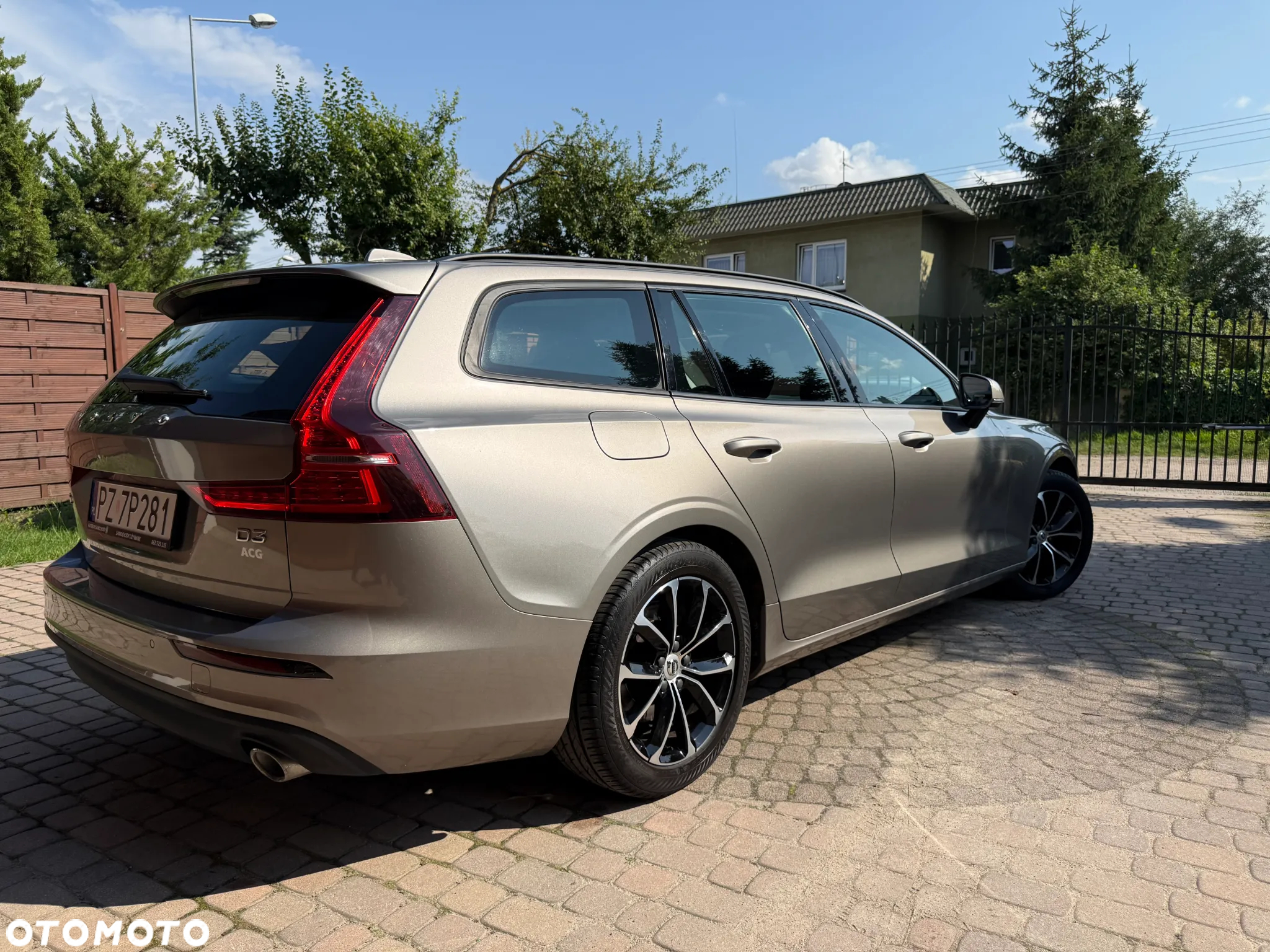 Volvo V60 D3 Momentum - 23