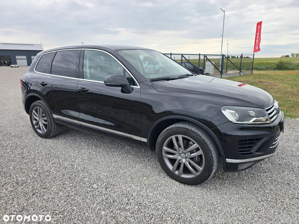 Volkswagen Touareg - 13