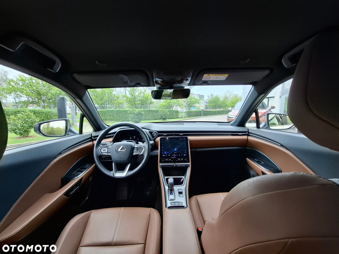 Lexus LBX 1.5 Hybrid Relax AWD - 28