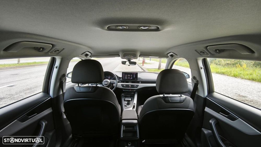 Audi A4 Avant 30 TDI S tronic - 43