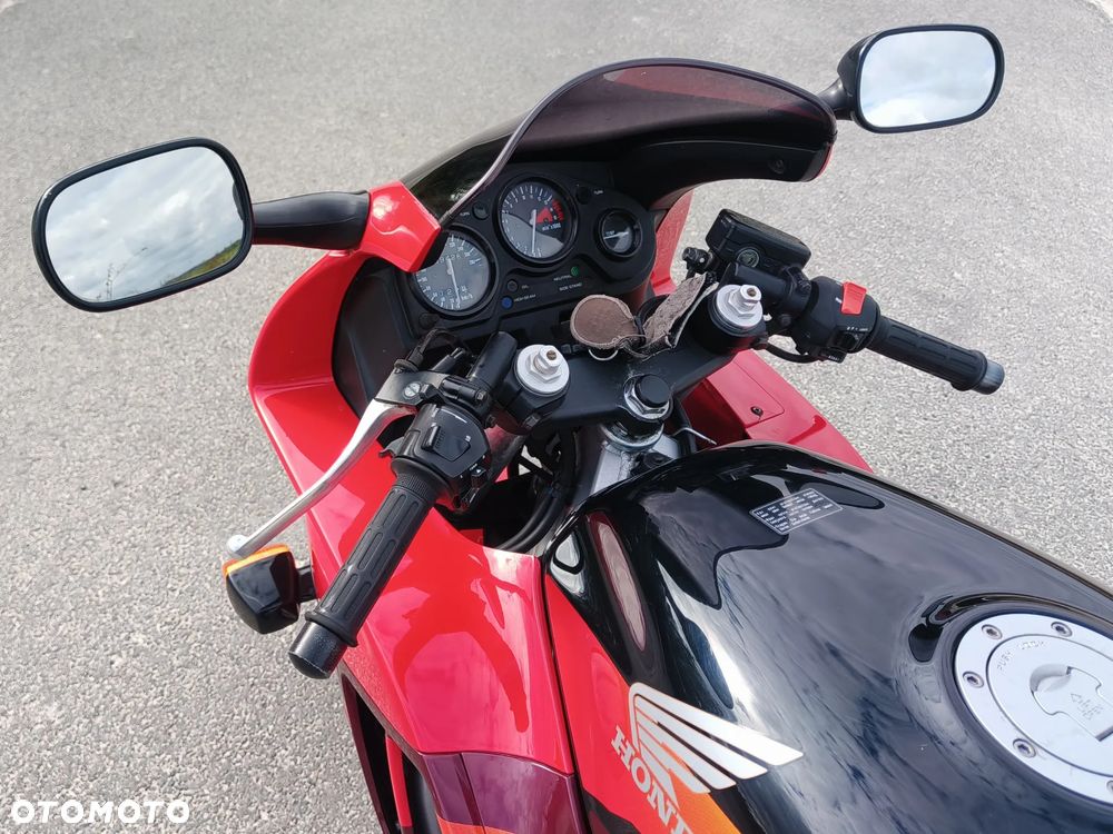 Honda CBR - 30