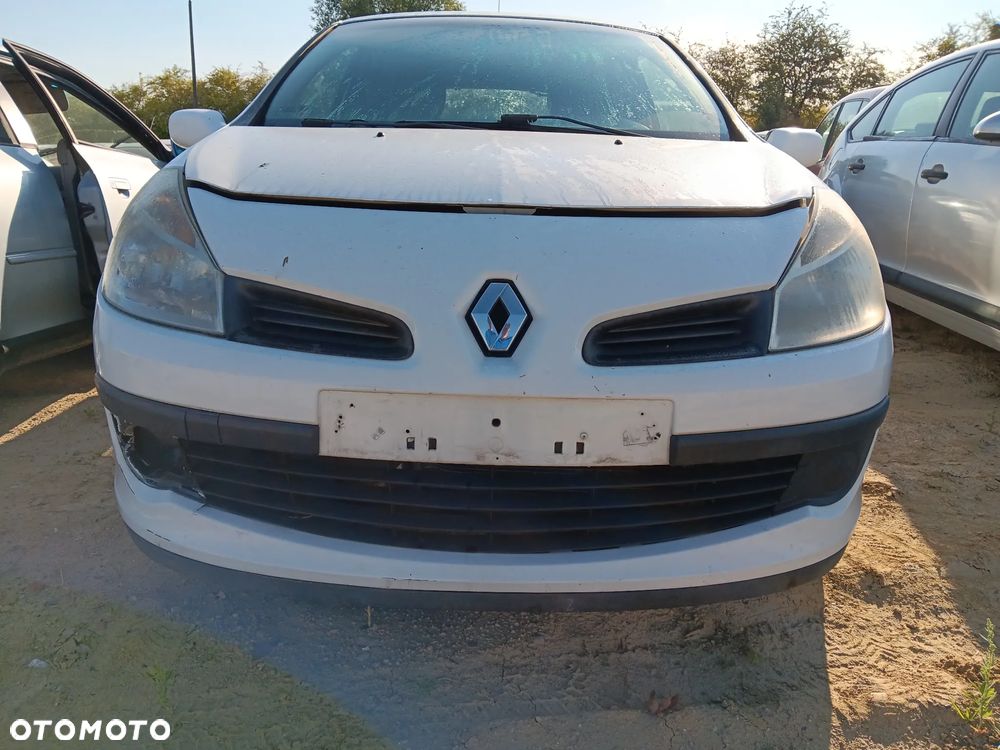 066 / RENAULT CLIO III / NA CZĘŚCI - 3