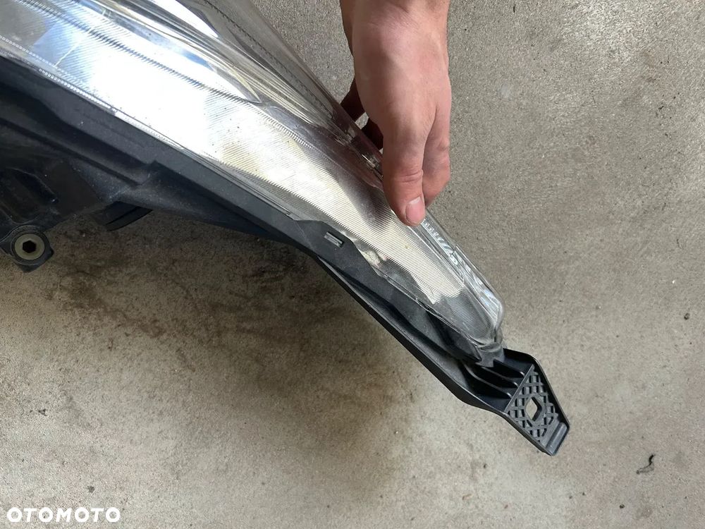 FORD FIESTA MK7 LIFT SOCZEWKA 13-16 LAMPA PRZEDNIA C1BB-13W029-CE - 8
