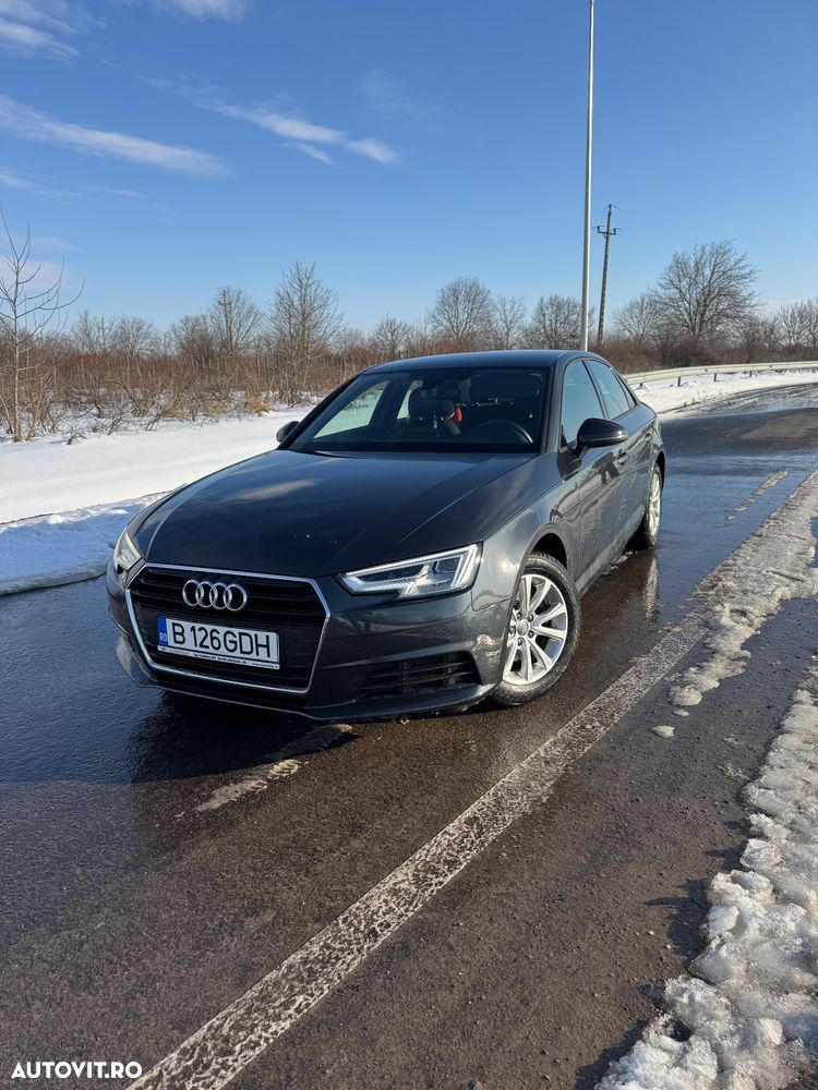 Audi A4 2.0 TDI S tronic Design - 9