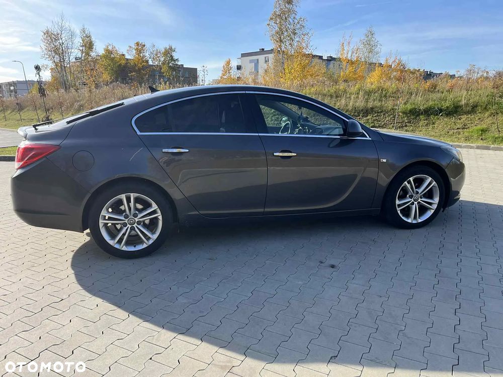 Opel Insignia 2.0 CDTI Cosmo - 3