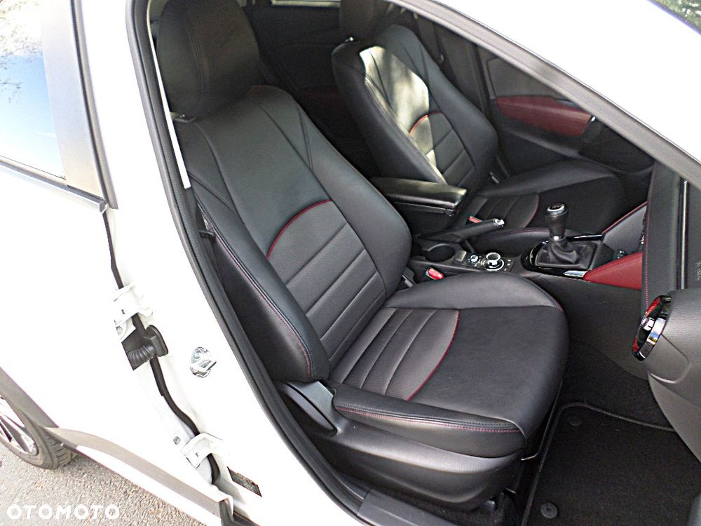 Mazda CX-3 SKYACTIV-G 120 FWD Exclusive-Line - 19
