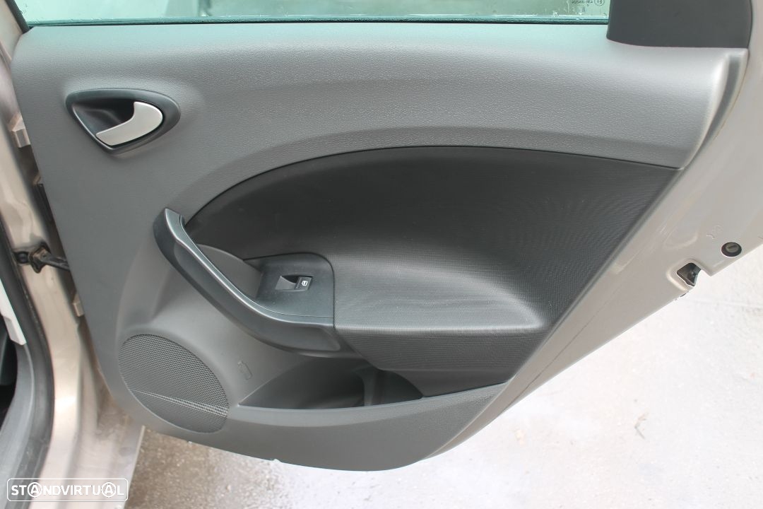 Seat Ibiza de 2010 - 12