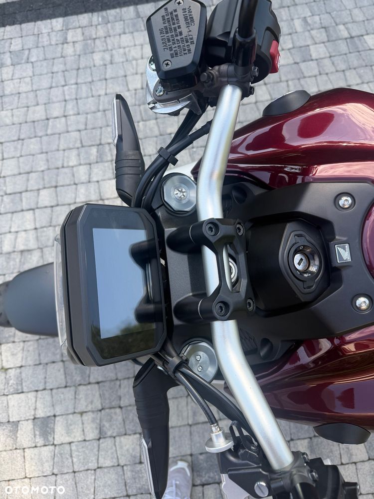 Honda CB - 15