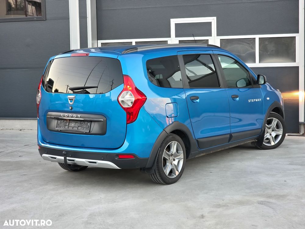 Dacia Lodgy 1.5 Blue dCi Stepway - 6