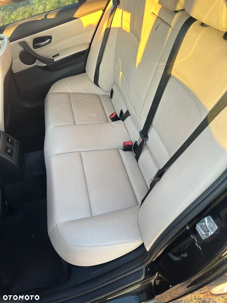 BMW Seria 3 - 18