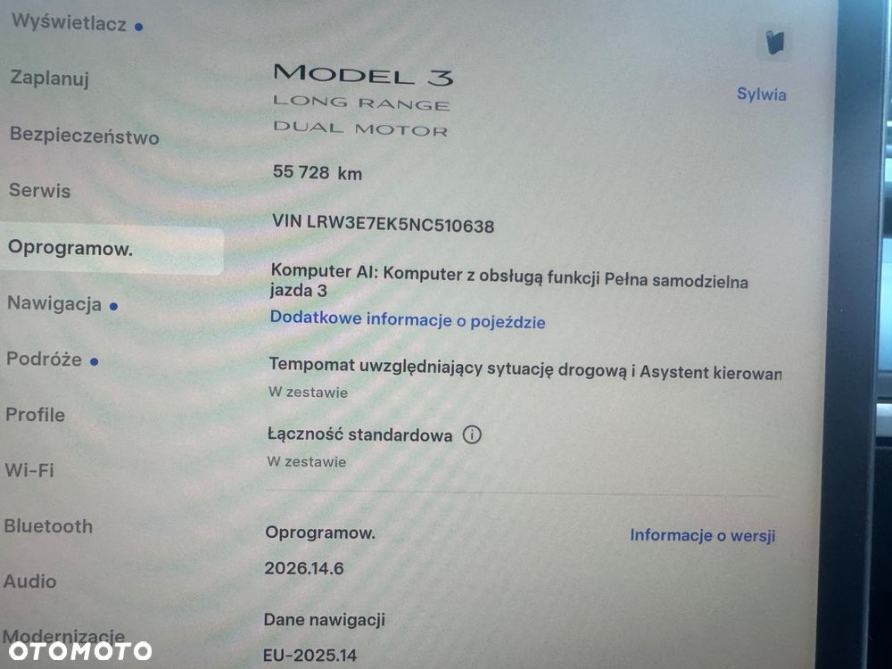 Tesla Model 3 Long Range AWD Premium - 26