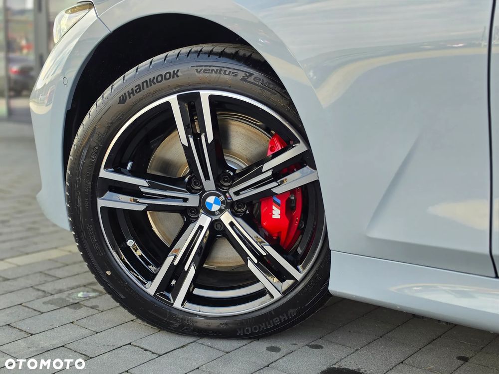 BMW Seria 3 320d xDrive mHEV M Sport - 16