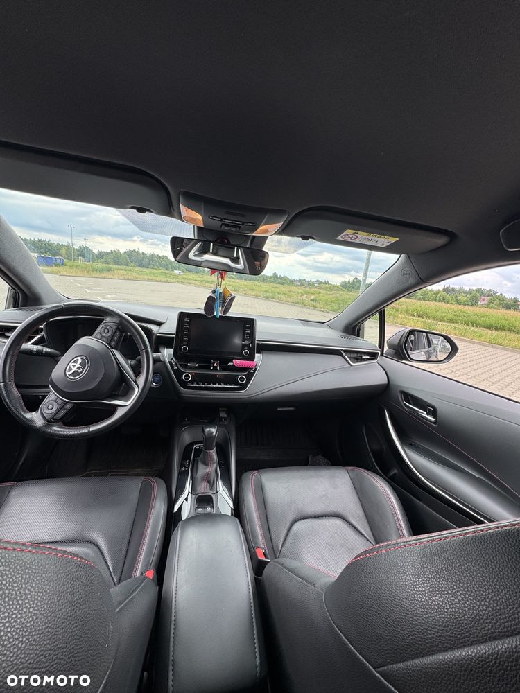 Toyota Corolla - 2