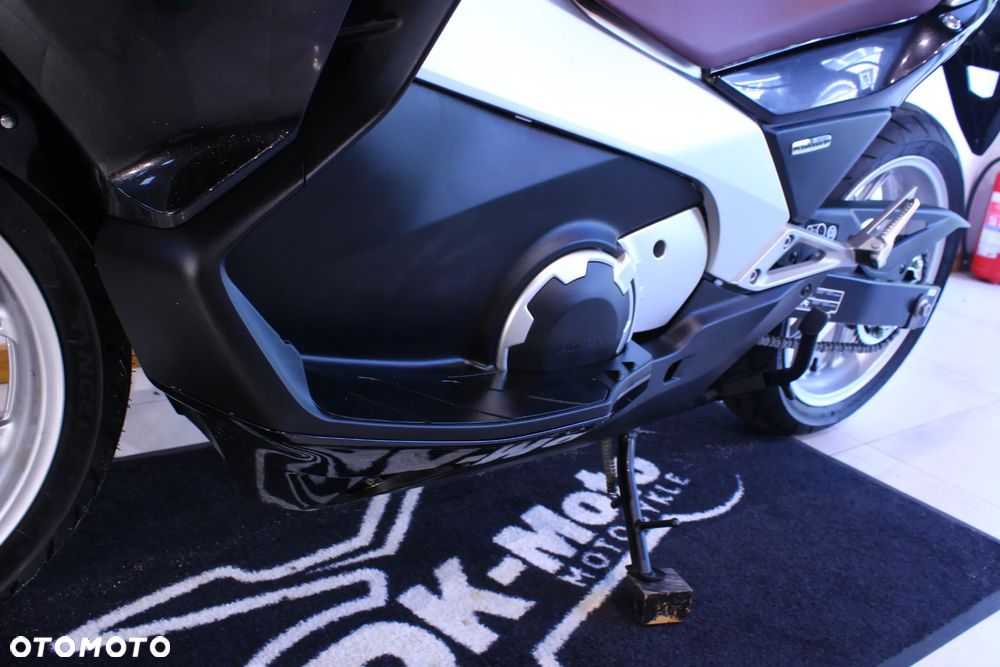 Honda NC - 26