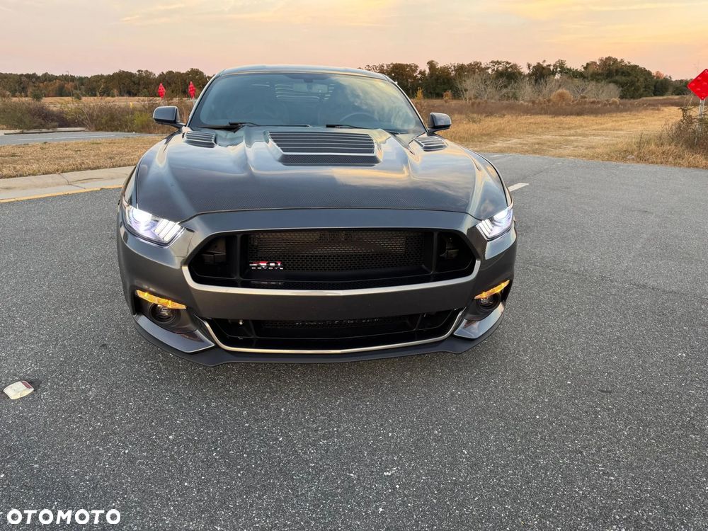 Ford Mustang 5.0 V8 GT - 7