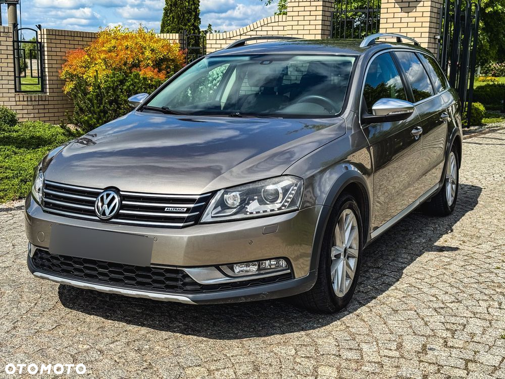 Volkswagen Passat Alltrack 2.0 TDI 4Mot DSG - 23