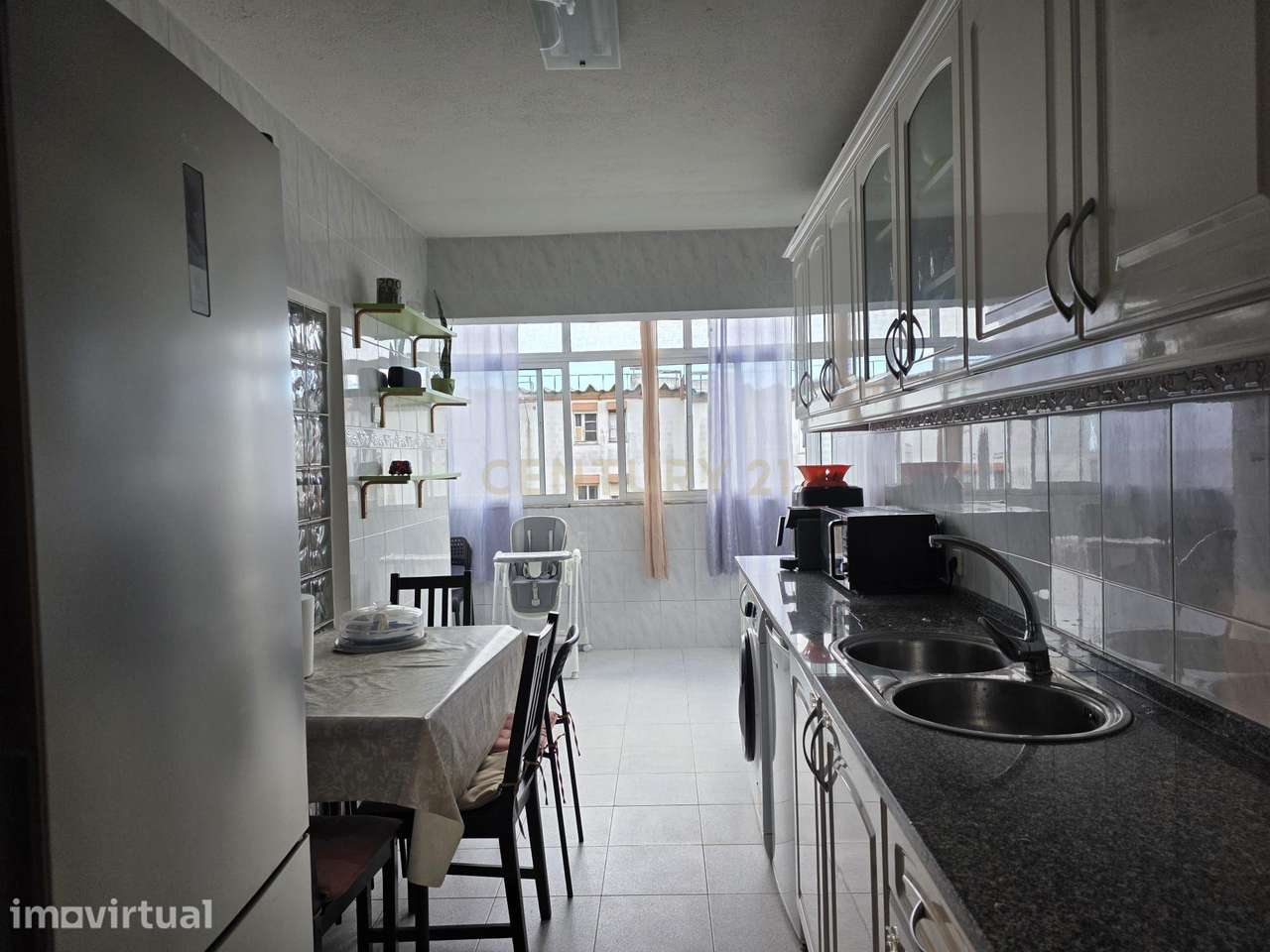 Apartamento T3 em Monte Abraão com bons acessos e proximidade a Lisboa - Grande imagem: 3/26