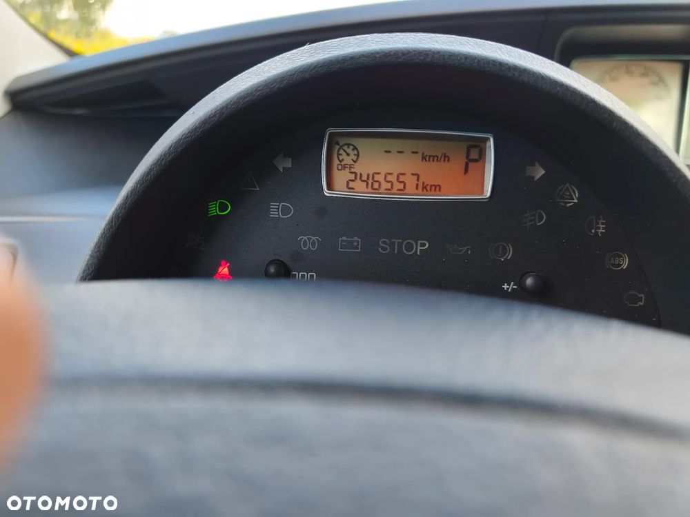 Peugeot 807 2.0 HDi Premium - 14