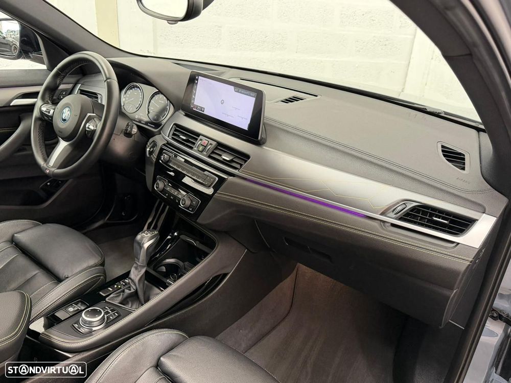 BMW X2 25 e xDrive Pack 50 anos M - 41