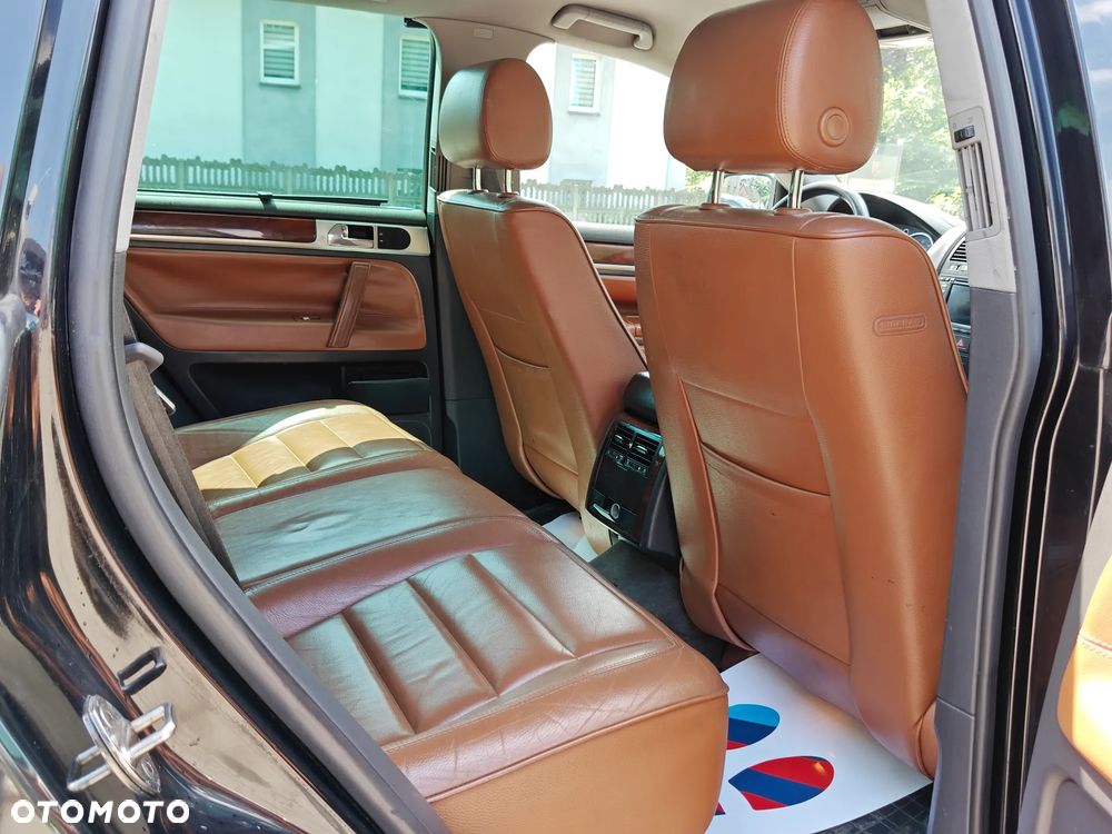 Volkswagen Touareg 4.2 V8 Automatik Exclusive Edition - 8