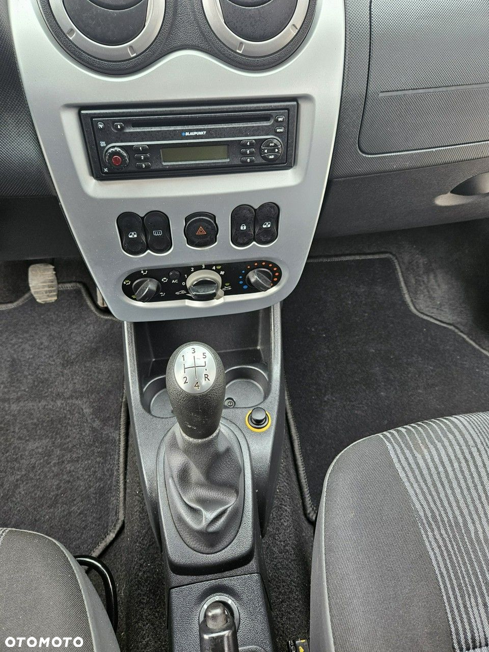 Dacia Sandero - 13