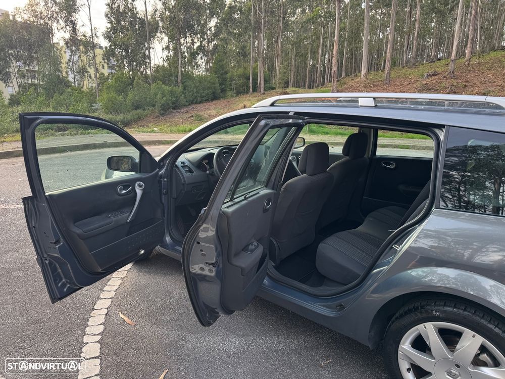 Renault Mégane Break 1.5 dCi Confort - 6