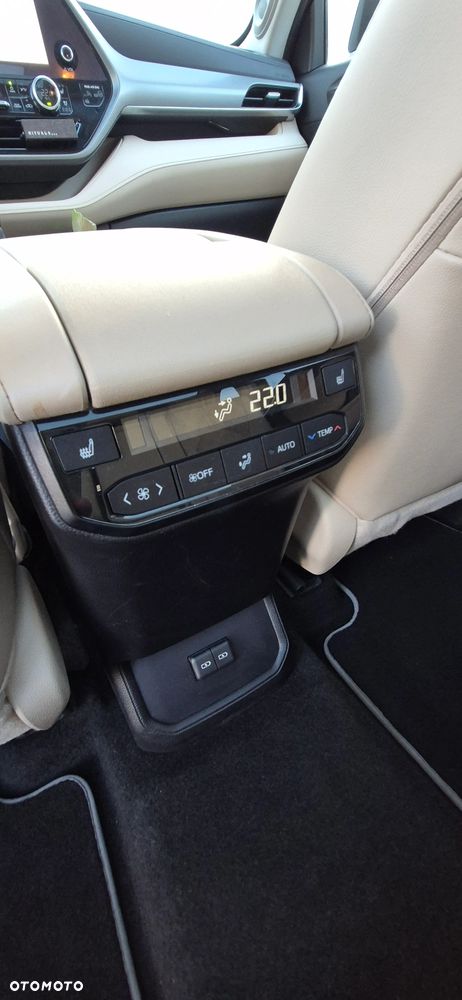 Toyota Highlander 2.5 Hybrid Executive - 33