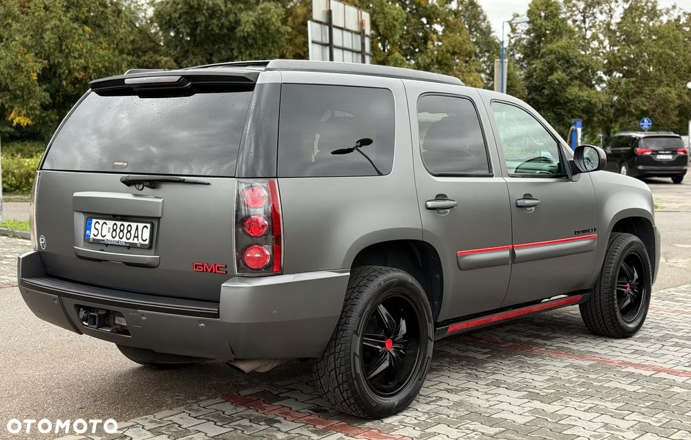 GMC Yukon Denali 6.2 - 7