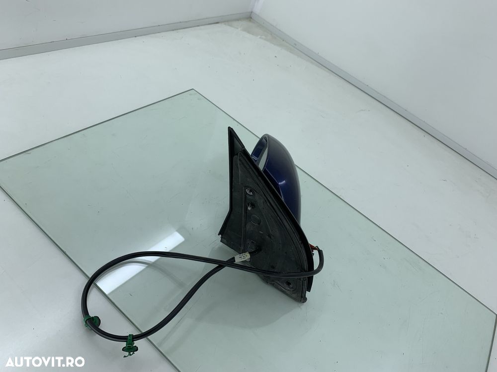 Dezmembrez Oglinda stanga de pe VW GOLF 5 2003-2007 - 3