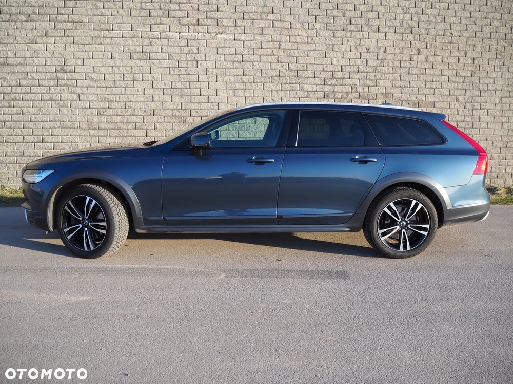 Volvo V90 Cross Country D4 AWD - 6