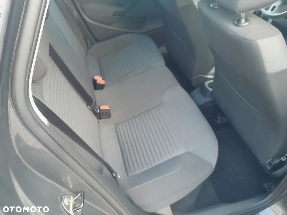 Volkswagen Polo - 20