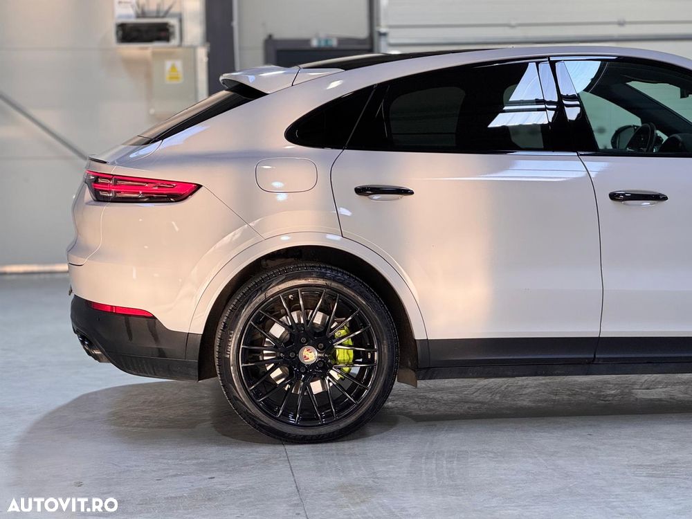 Porsche Cayenne E-Hybrid Tiptronic S - 17