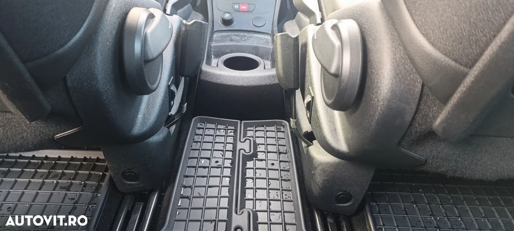 Citroën C4 Picasso 2.0 HDi FAP Exclusive - 15