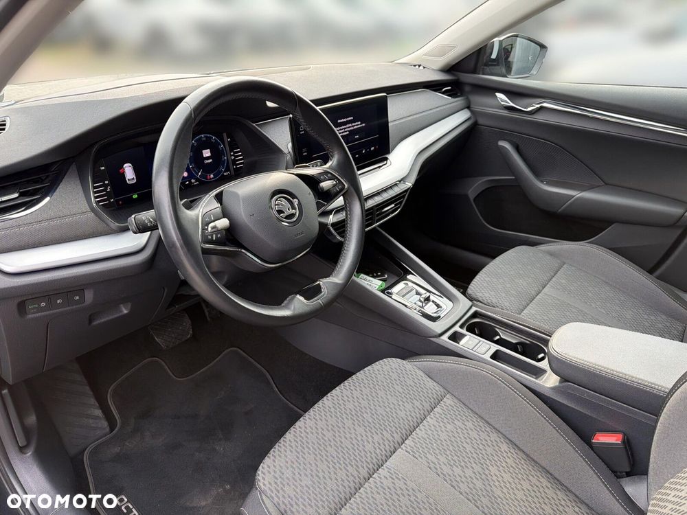 Skoda Octavia 2.0 TDI SCR Style DSG - 11