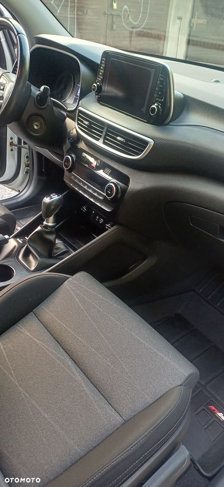 Hyundai Tucson - 16
