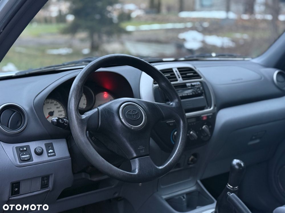 Toyota RAV4 4x2 - 14