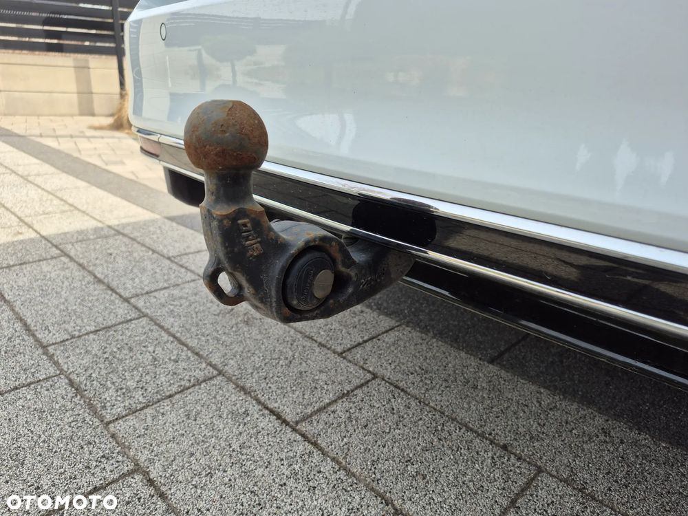 Volkswagen Passat - 29