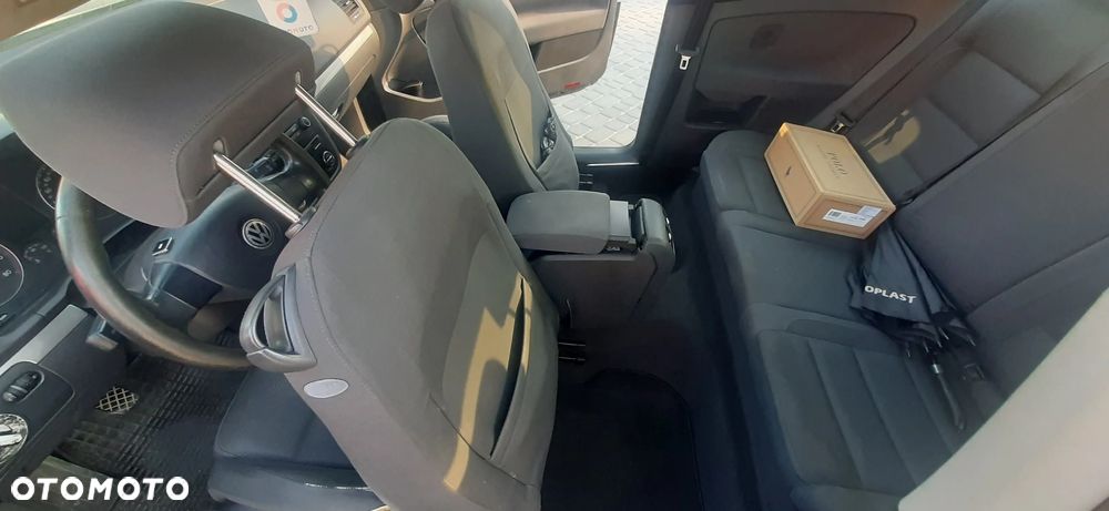 Volkswagen Golf 1.6 FSI Comfortline - 4