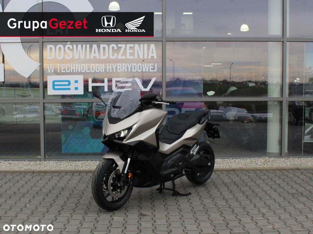 Honda NSS - 3
