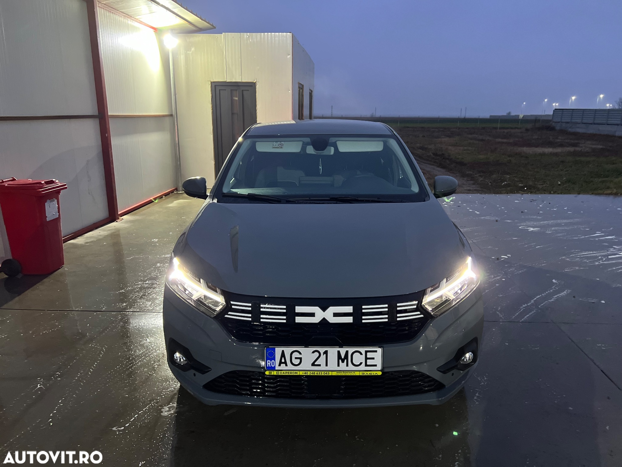 Dacia Logan TCe 90 MT6 Prestige+ - 2