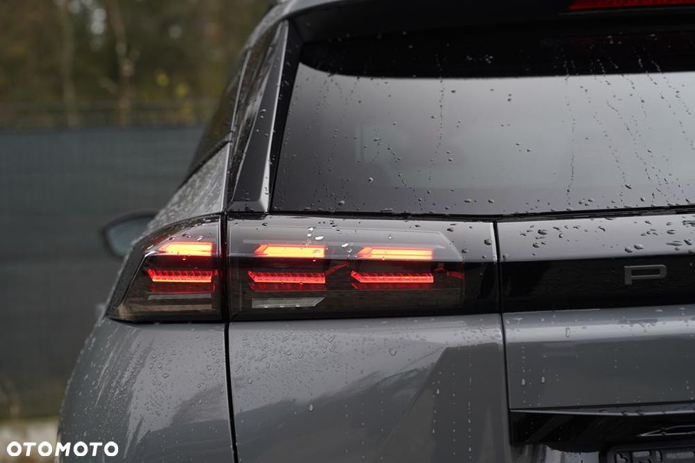 Peugeot 2008 PureTech mHEV Allure e-DCS6 - 24