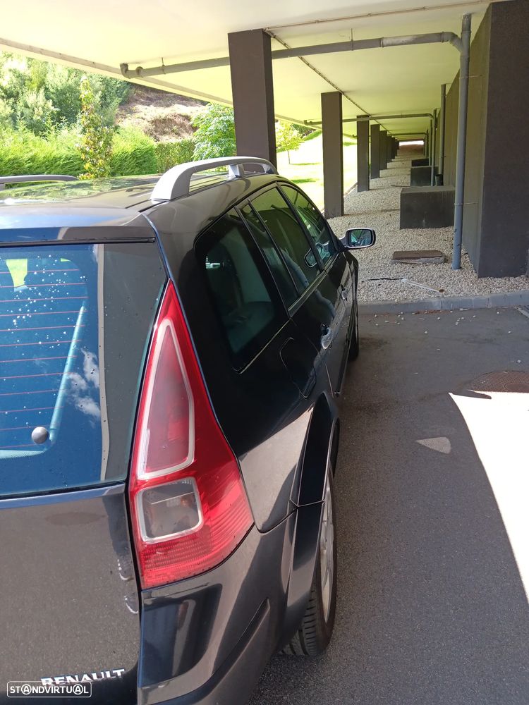 Renault Mégane Break 1.5 dCi Dynamique Luxe - 3