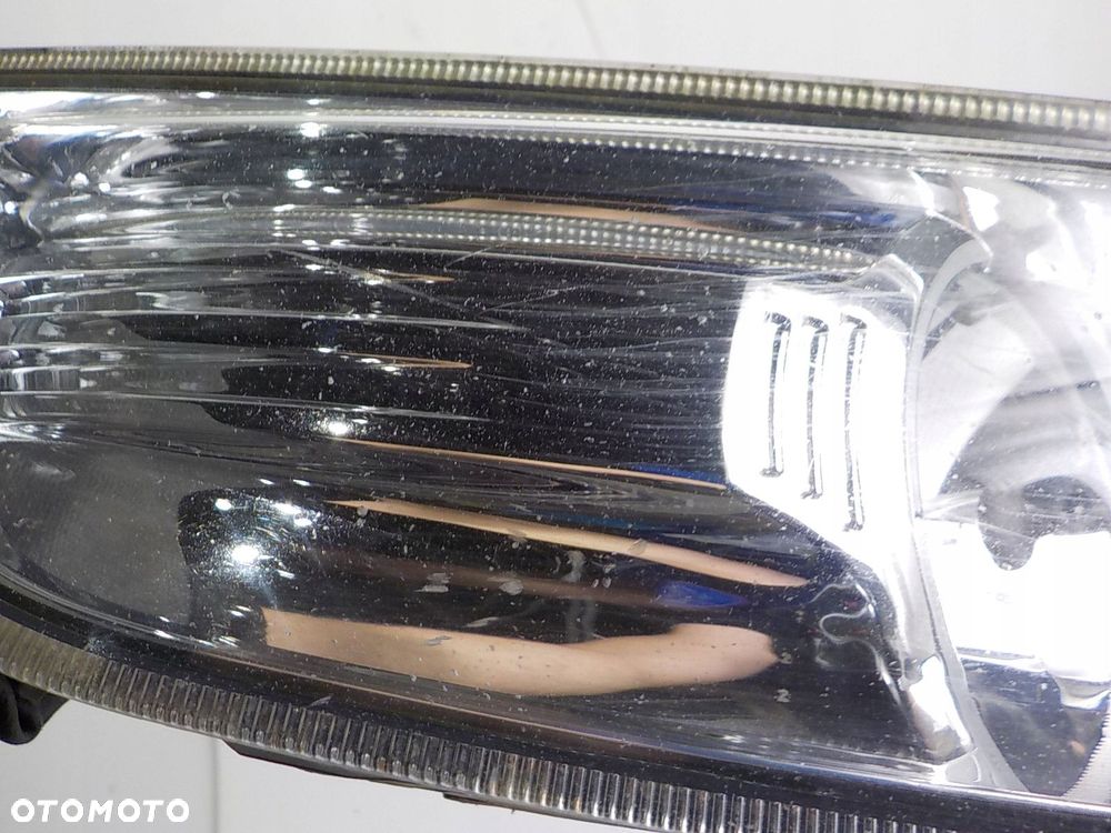 FORD MONDEO IV MK4 LIFT HALOGEN PRAWY BS71-15K201-AA - 4