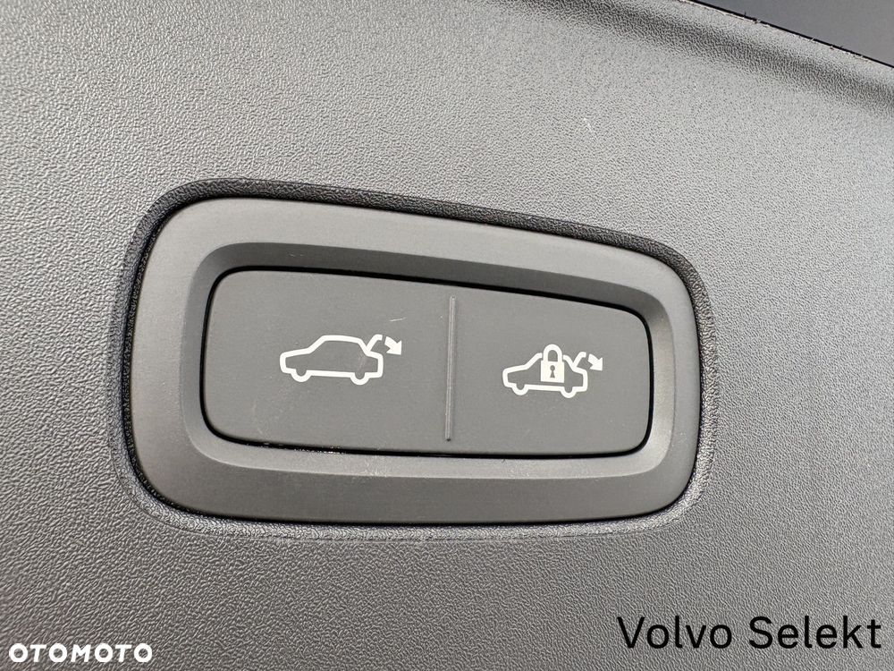 Volvo EX90 - 27
