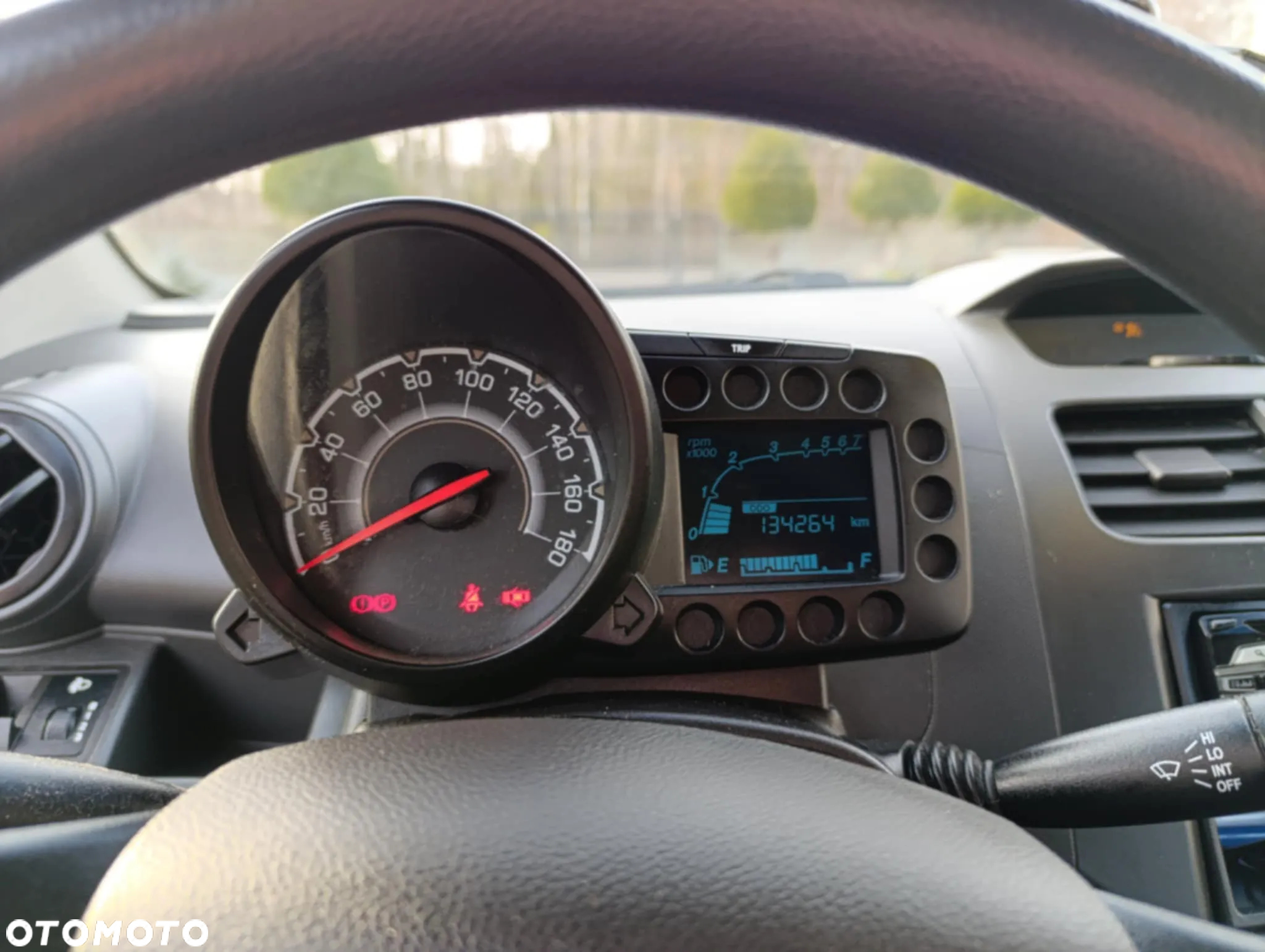 Chevrolet Spark 1.0 Base - 2